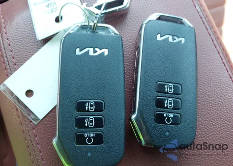 2025 Kia Sportage Hybrid Sx-Prestige z USA, uszkodzony, nr VIN KNDPXCDG4S7188972